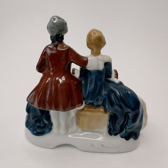 Occupied Japan Figurine 18th Century Couple at Piano Hand Painted 1945-1952 VTG - Picture 3 of 12